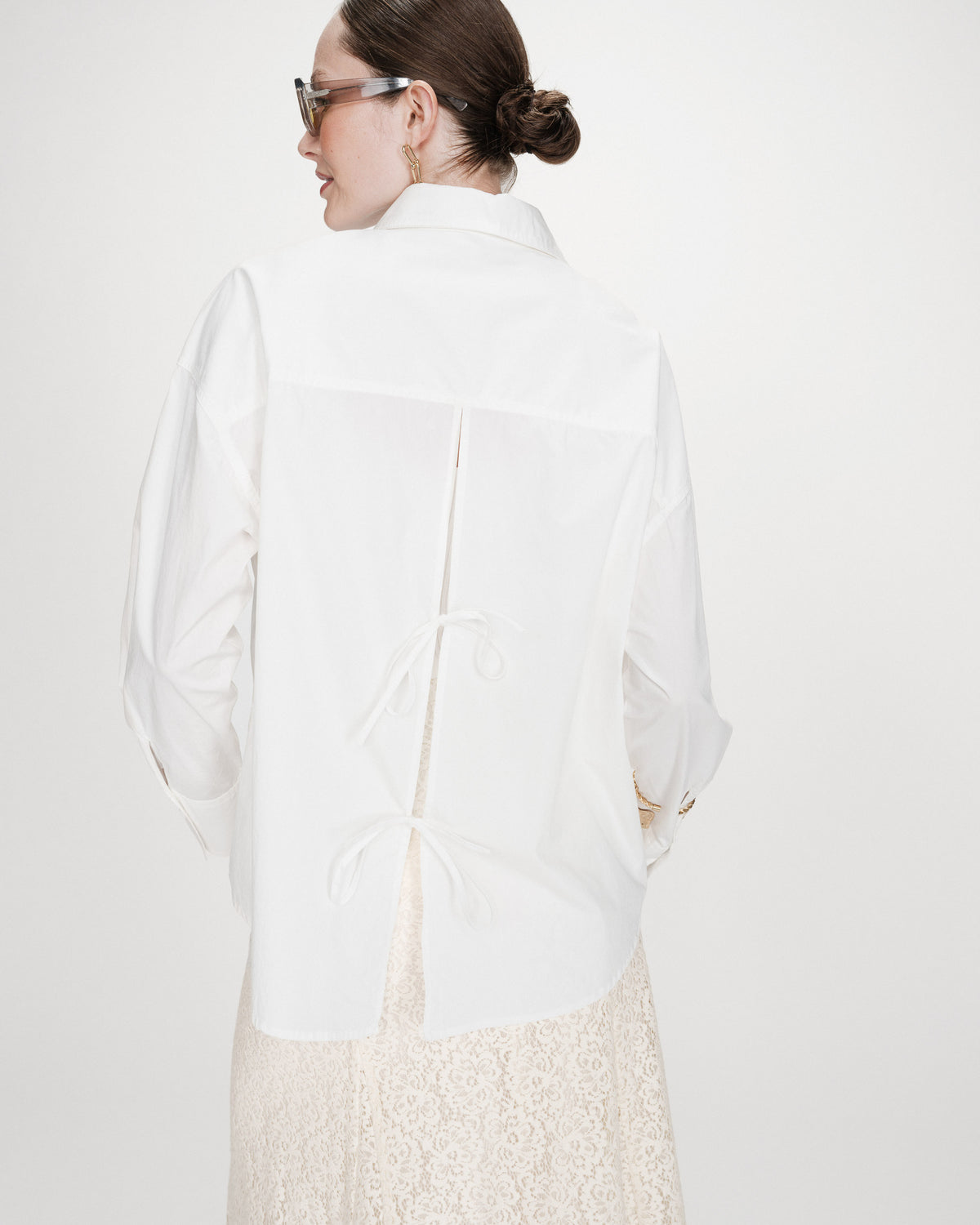 Chemise oversize en coton à nouer dans le dos ivoire Valerie