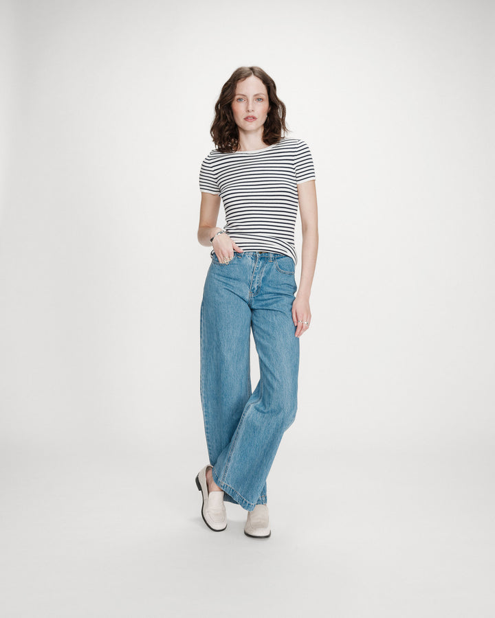 Pull en fine maille ajusté manches courtes marine Vendredi