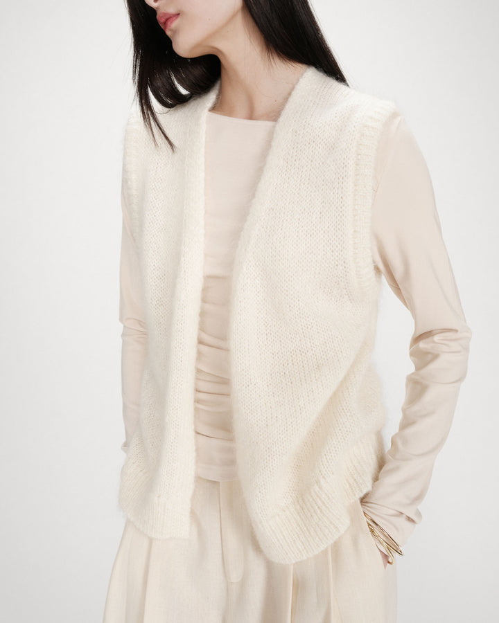 Sleeveless wool and mohair cardigan ecru Vicomte