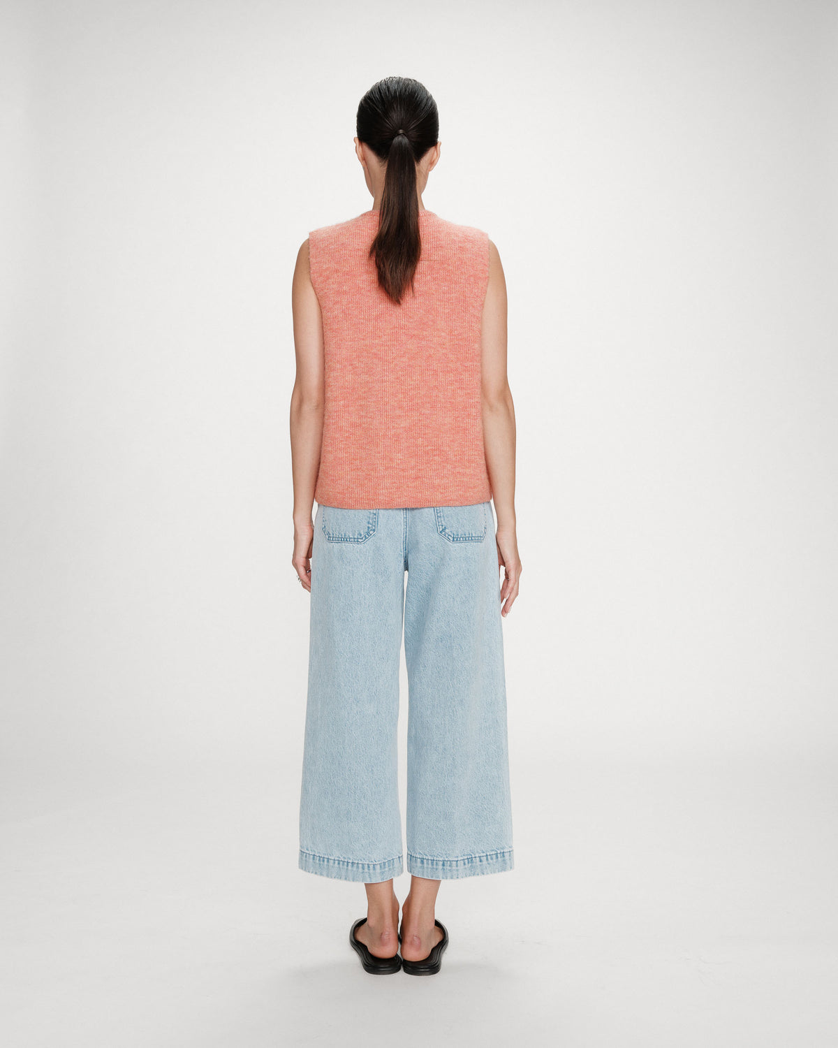 Cardigan en maille texturée sans manches corail Vollando