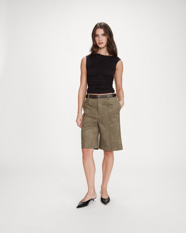 Fitted asymmetric draped top noir Vodia