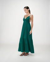Flowing long cotton V-neck dress with straps emeraude Wynora
