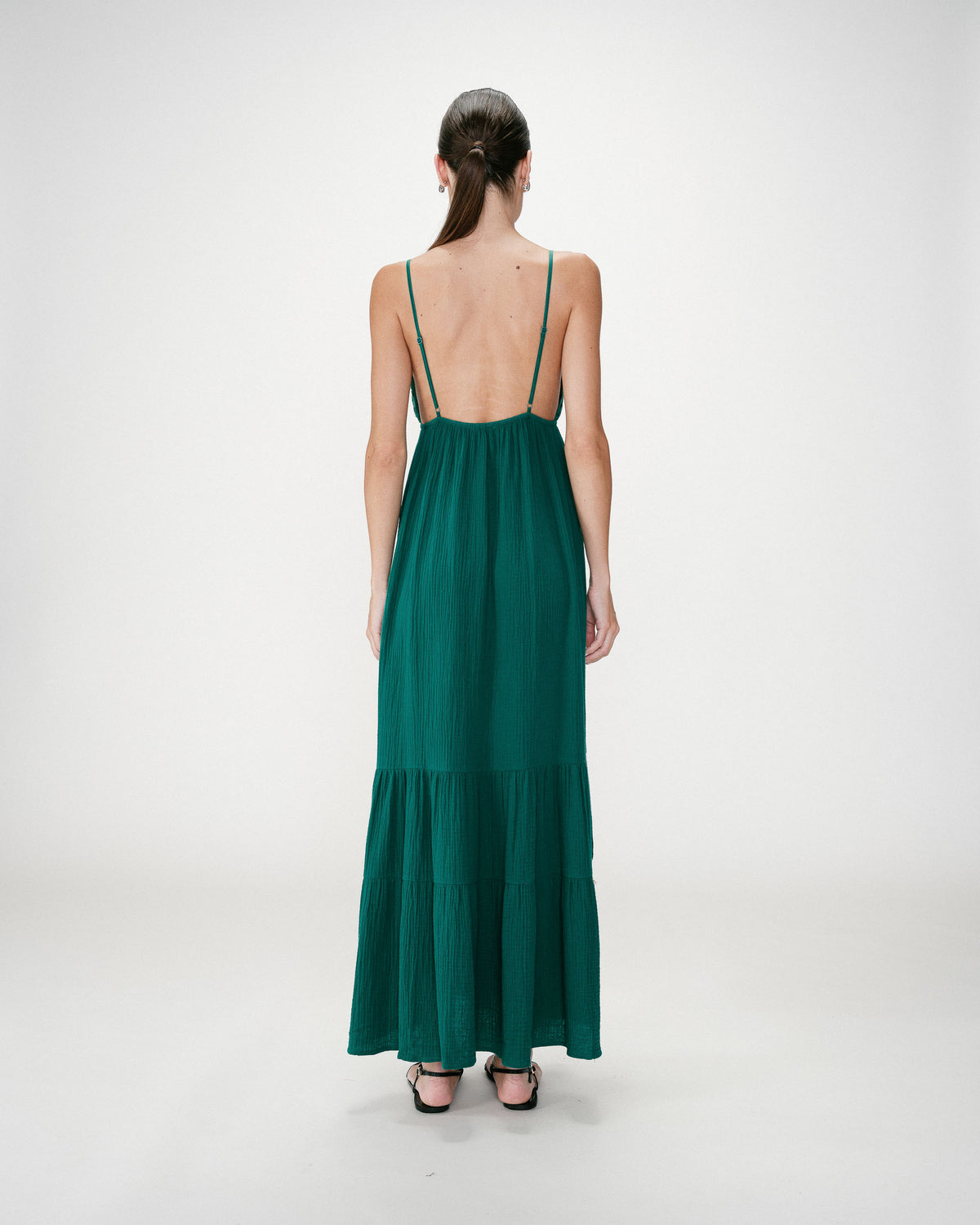 Flowing long cotton V-neck dress with straps emeraude Wynora
