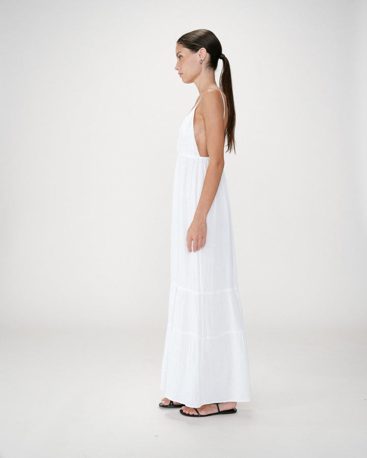 Flowing long cotton V-neck dress with straps white Wynora