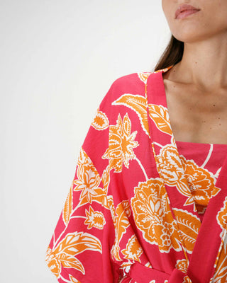 Kimono imprimé floral manches courtes fuchsia Wahana
