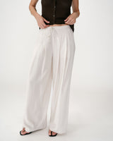 Pantalon tailleur en lin fluide sable Wally