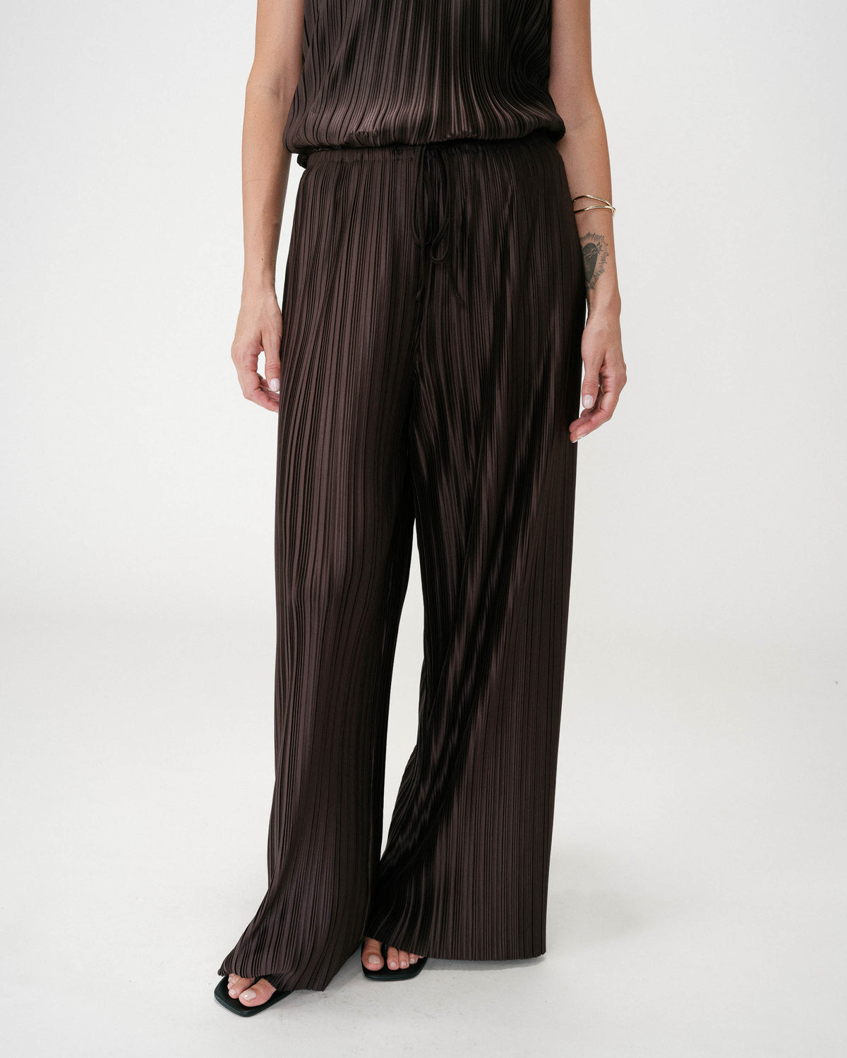 Pantalon large plissé taille réglable chocolat Wonka