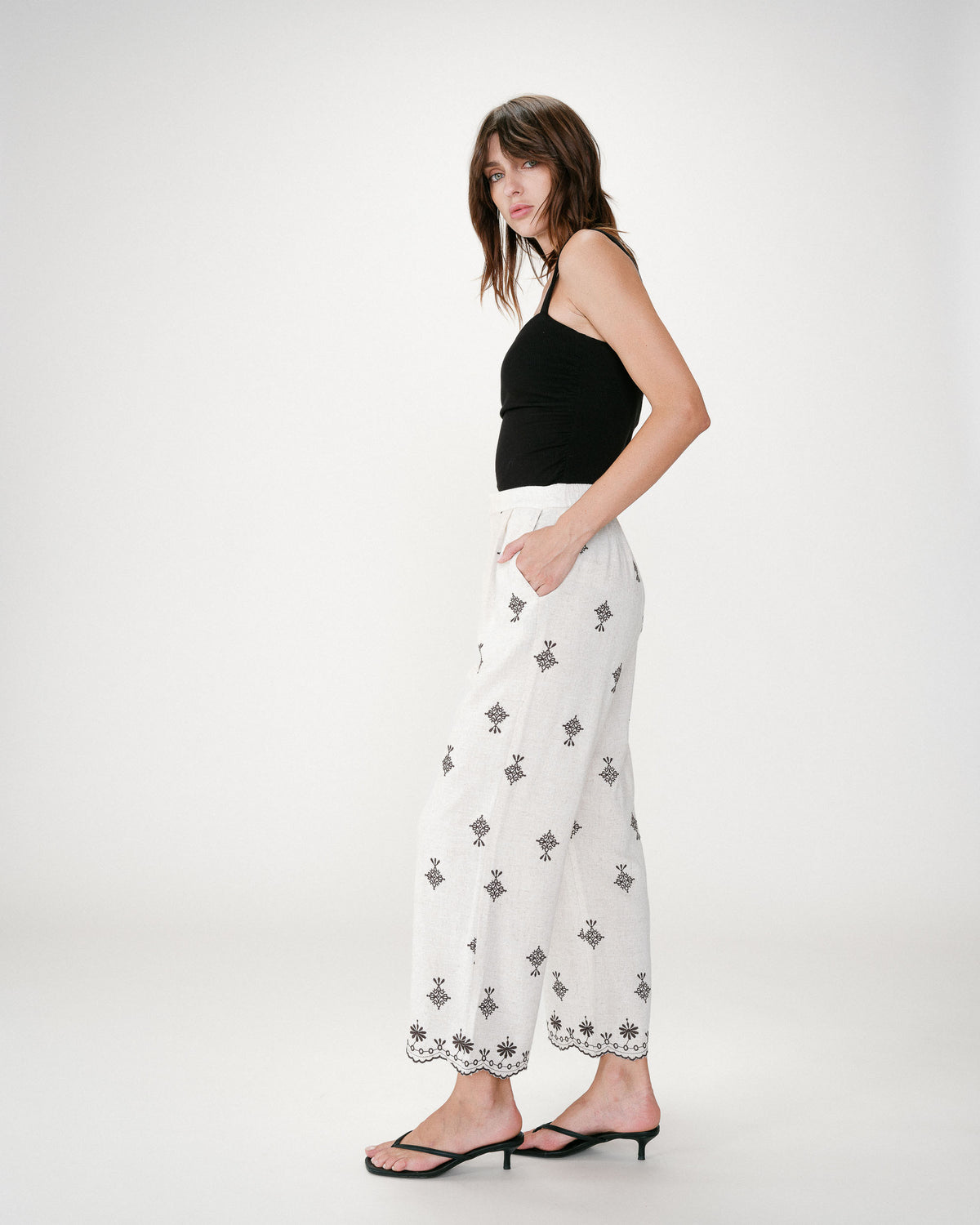 Pantalon droit brodé 7/8 chocolat Waren