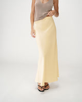 High-waisted flared long skirt jaune Winda