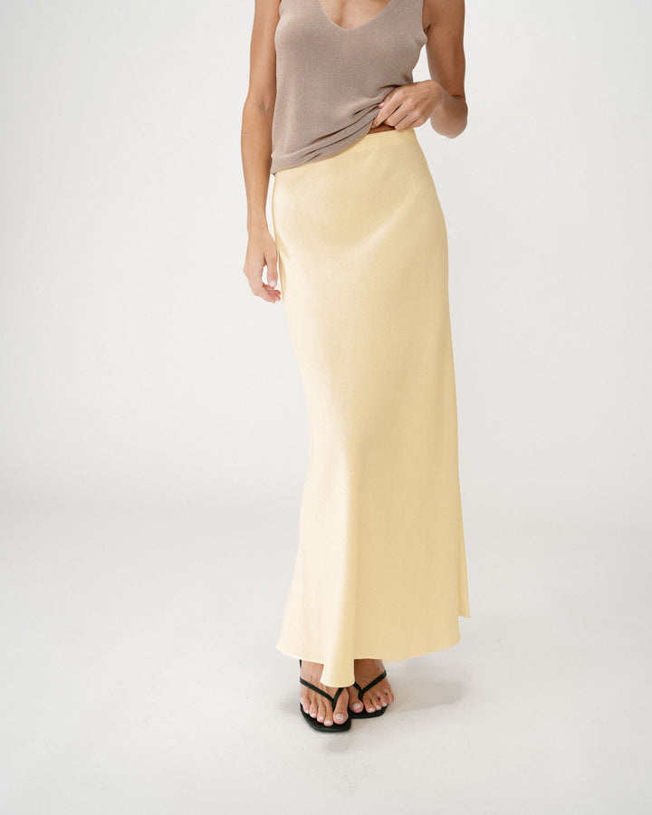 High-waisted flared long skirt jaune Winda