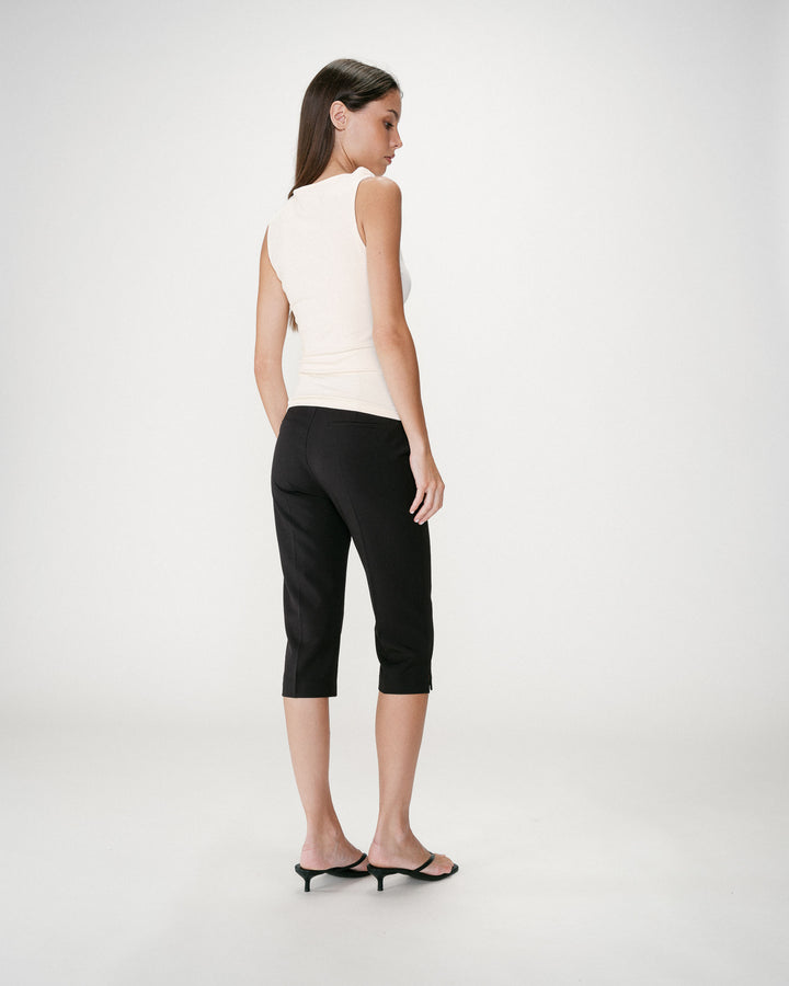 Top drapé asymétrique sans manches ecru Wagner